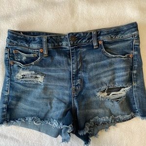 American Eagle, Hi Rise Shortie, size 14